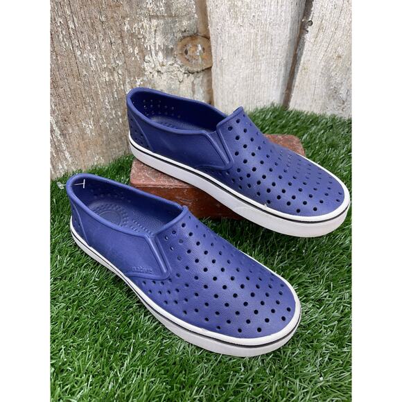 Native Miles Navy Blue Slip-on Unisex Men's 5 Women's 7 - Picture 1 of 8